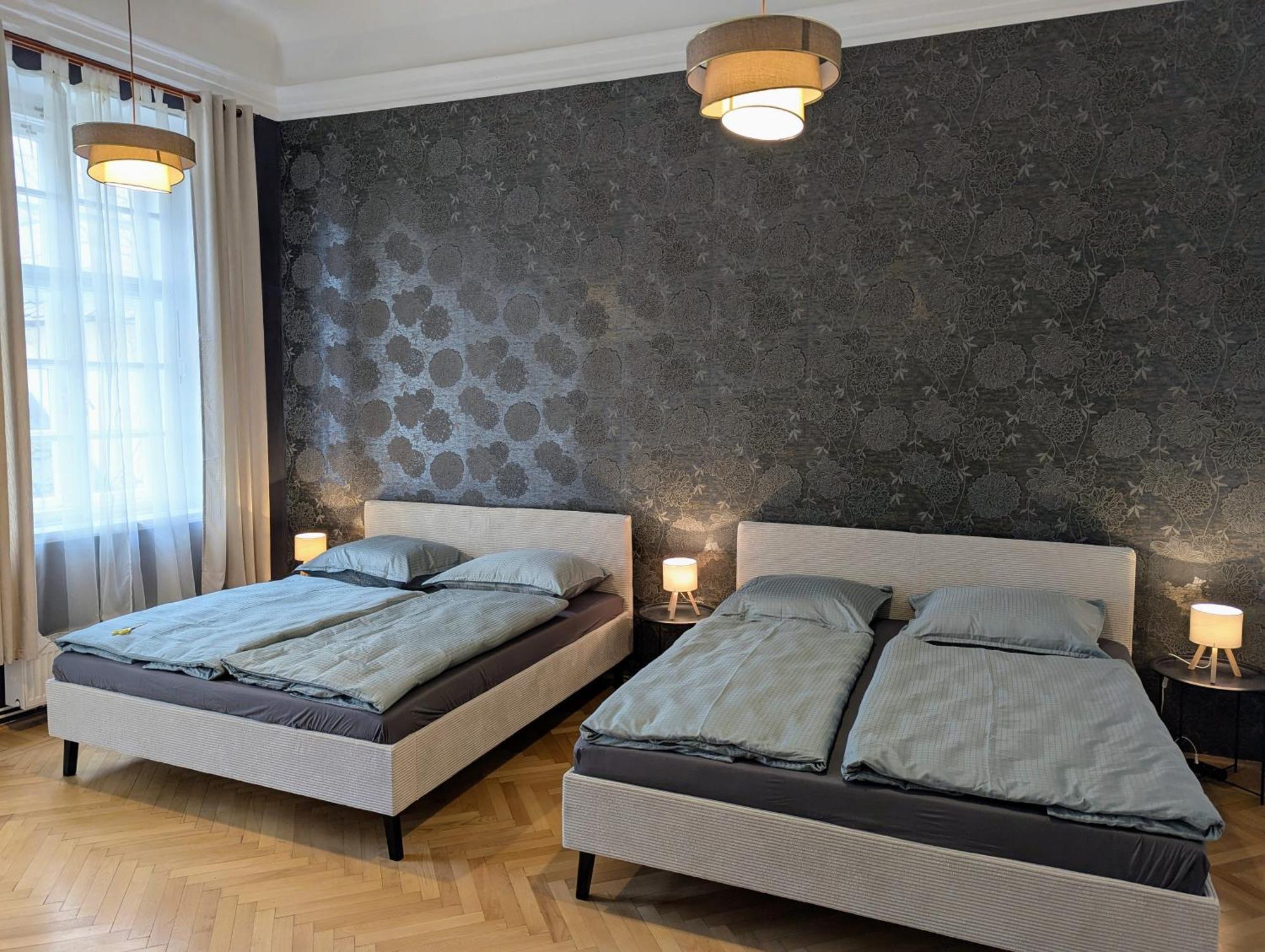 Apartments Tynska 7 Prague Ngoại thất bức ảnh
