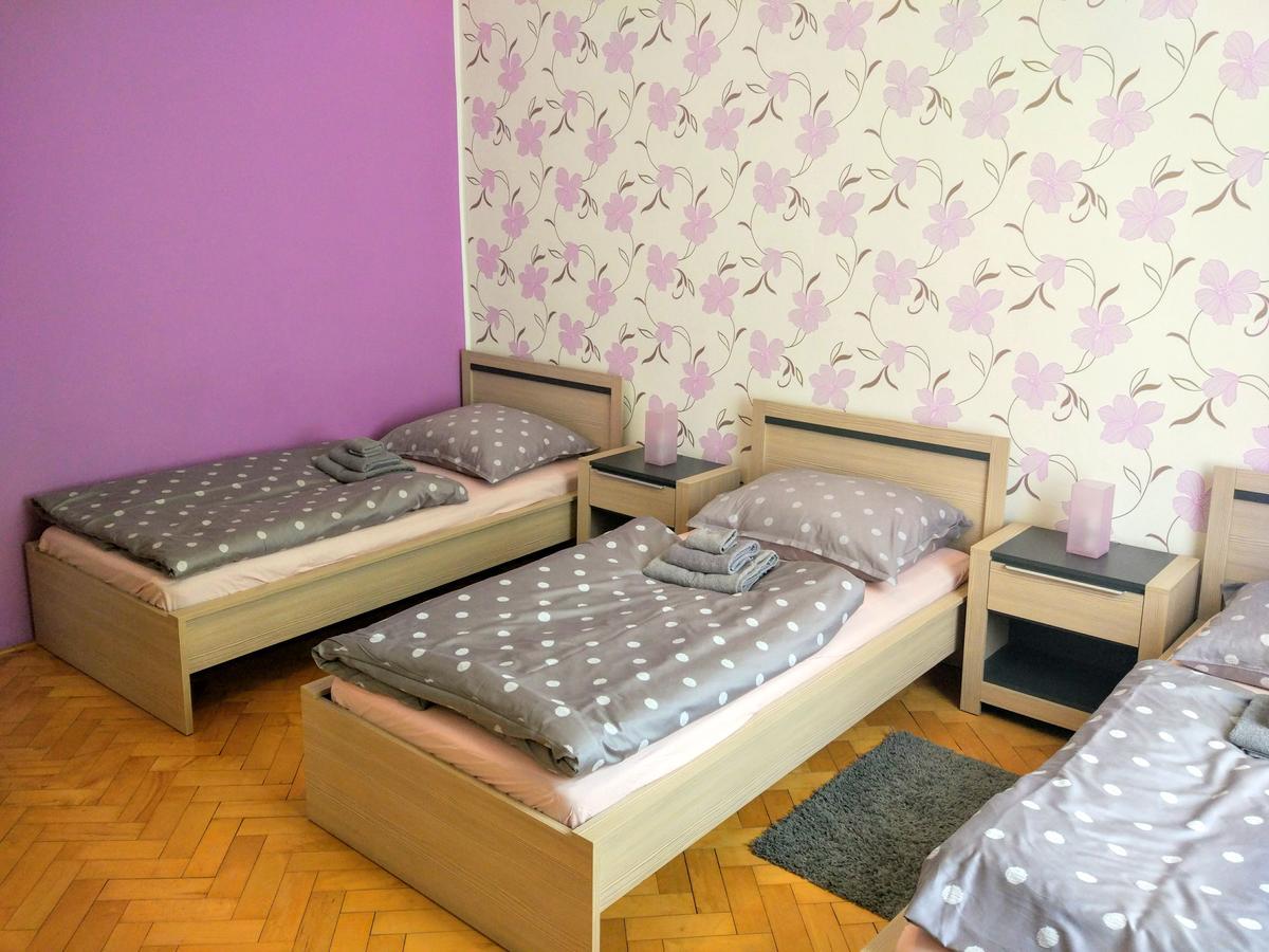 Apartments Tynska 7 Prague Ngoại thất bức ảnh