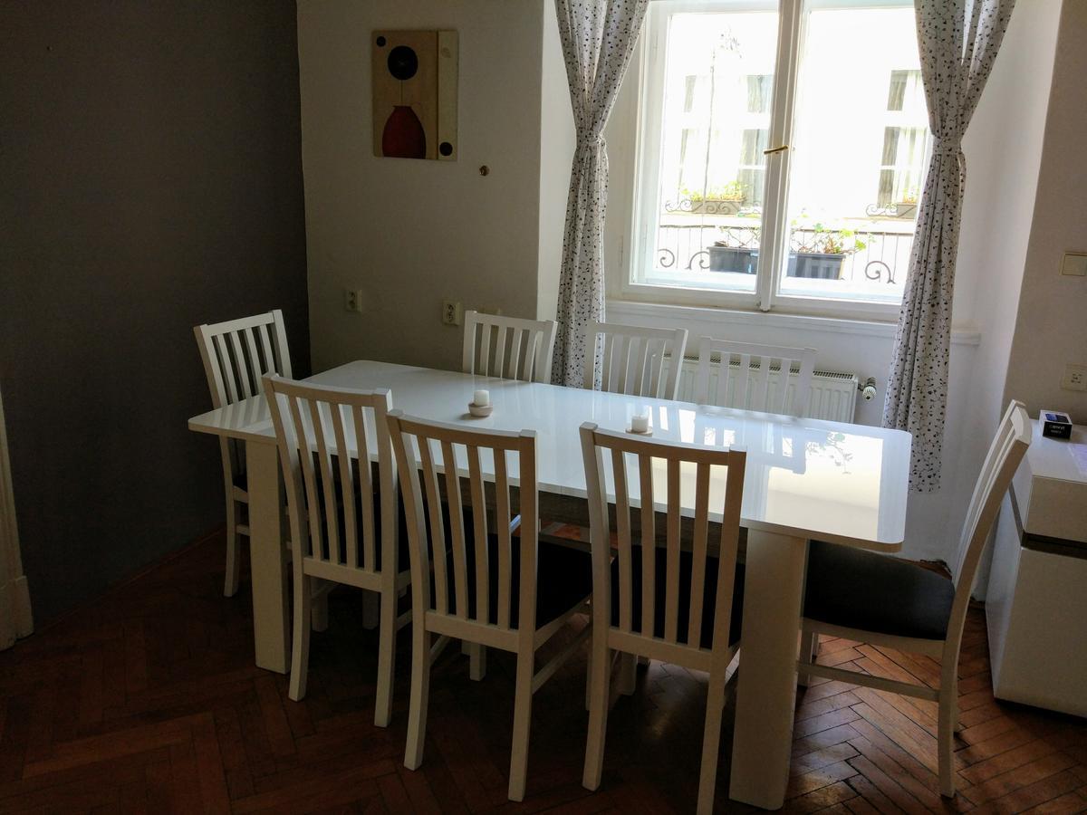 Apartments Tynska 7 Prague Ngoại thất bức ảnh