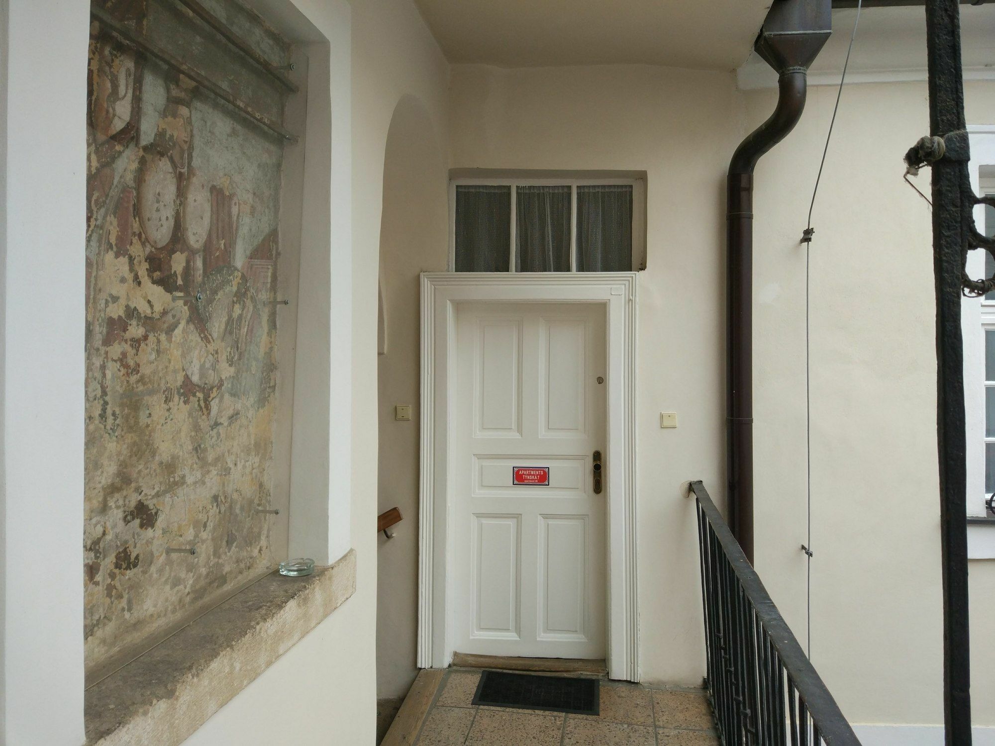 Apartments Tynska 7 Prague Ngoại thất bức ảnh